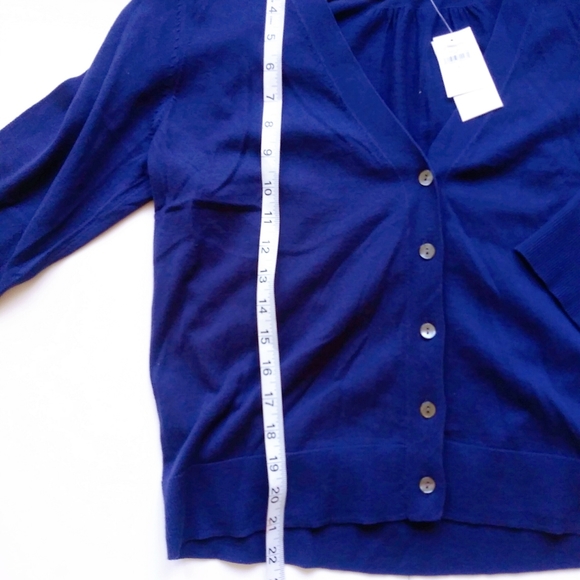 NWT GAP BLUE CARDIGAN SZ LARGE - Picture 3 of 5